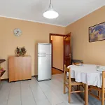 Casa D'agostino أَويستا
